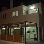 公寓 阳光假日公寓 *